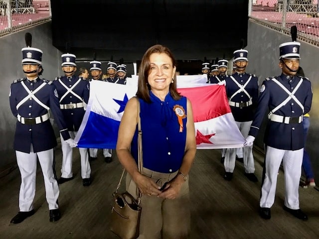 Marisa Azaret and band